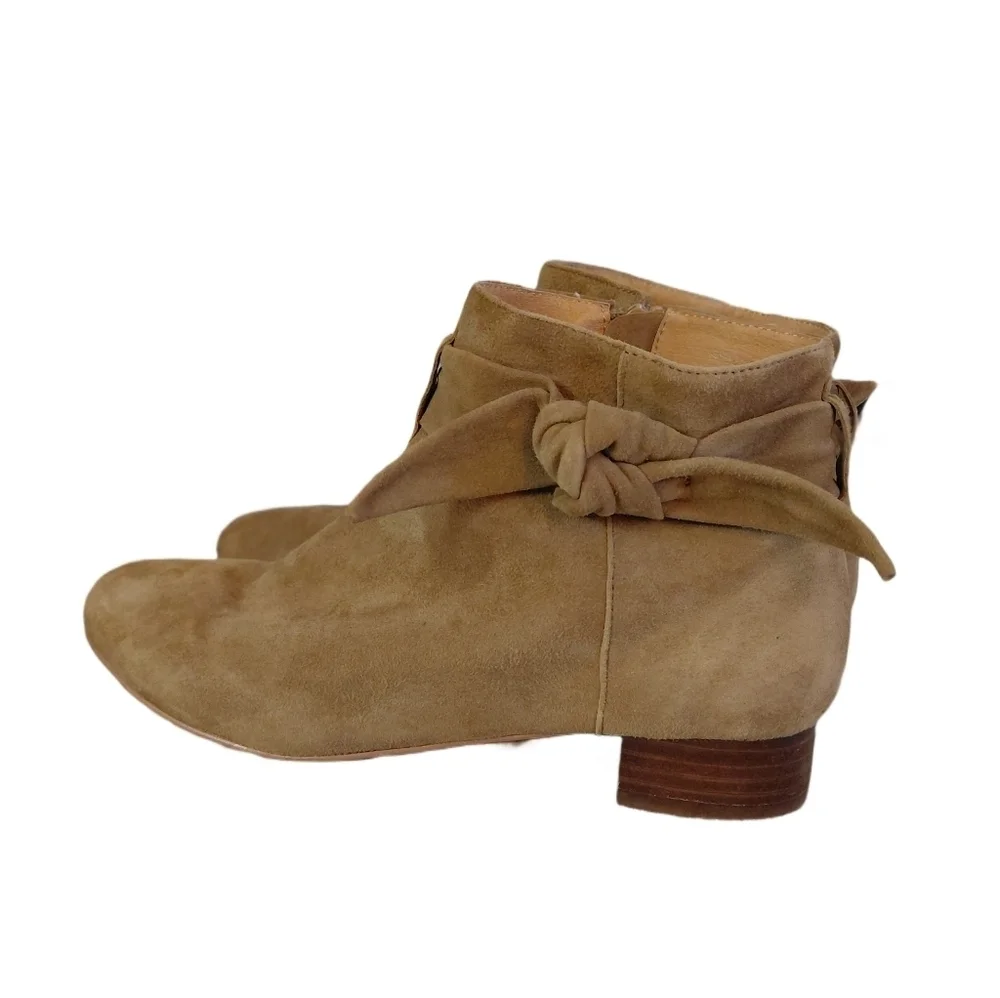 Rowen Women's Suede Tan Ankle Boots Size 7.5 M Booties
